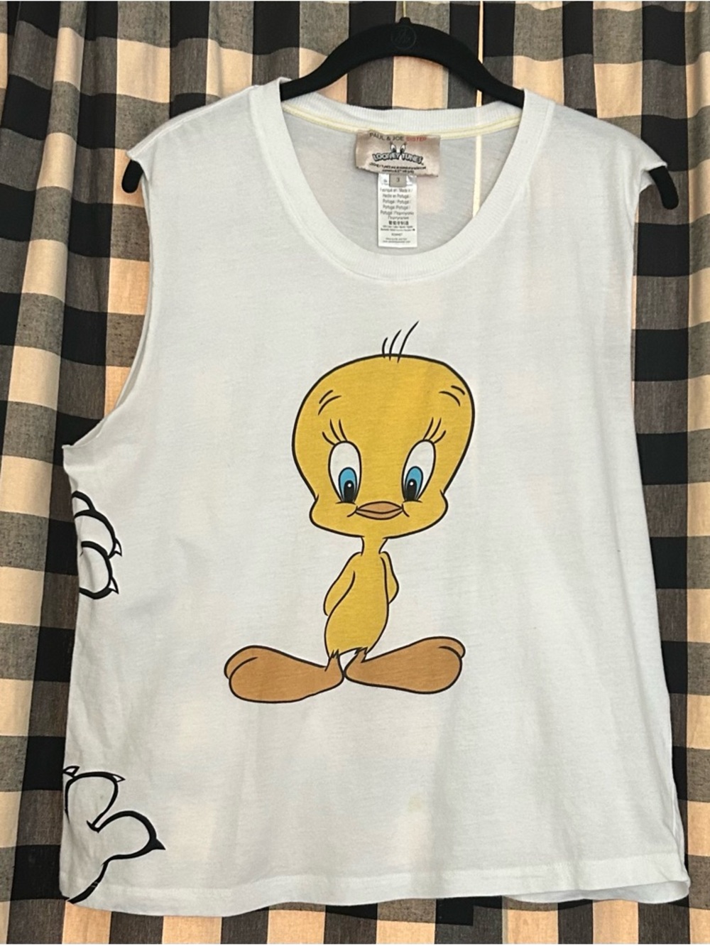 Official Looney Tunes Label “TWEETY BIRD” Tank Top …